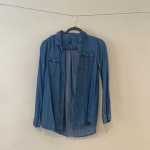 Kids XXL denim gap top.
